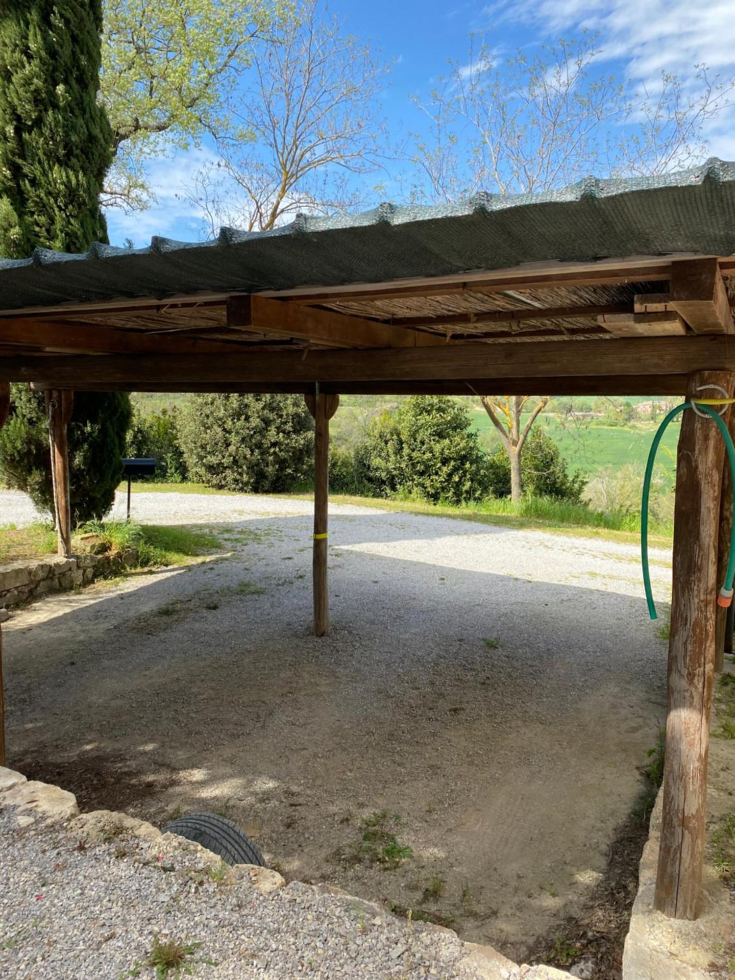 Il Capanno Villa Asciano Luaran gambar